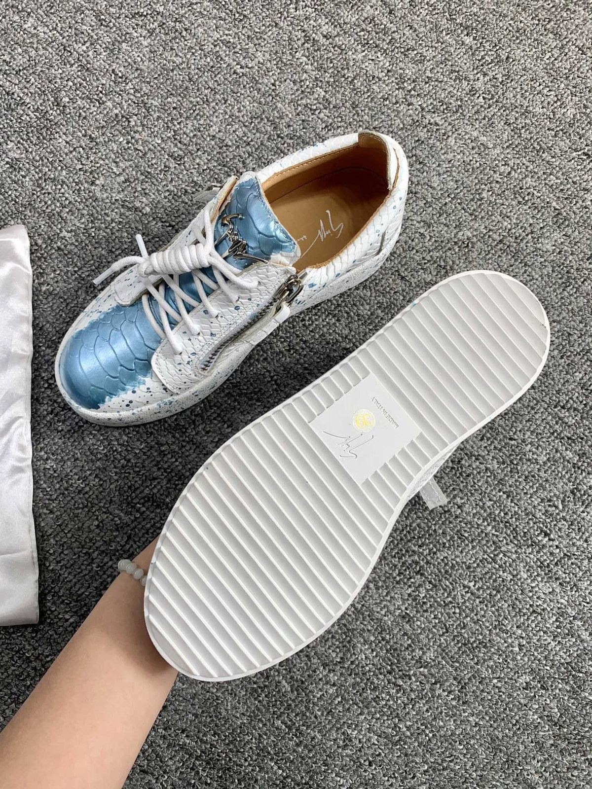 Giuseppe Zanotti Blue Speckle Low-Top Sneakers